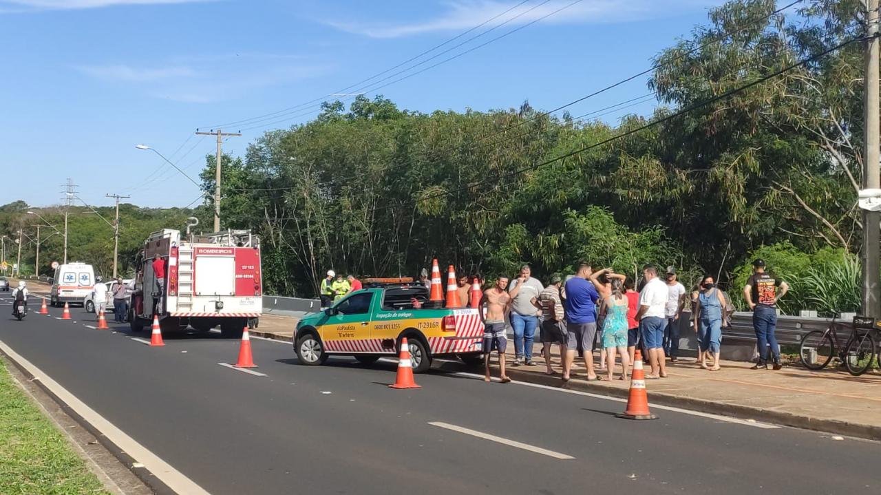 Foto 3 de 8 — ​Homem é encontrado morto dentro de rio em Araraquara